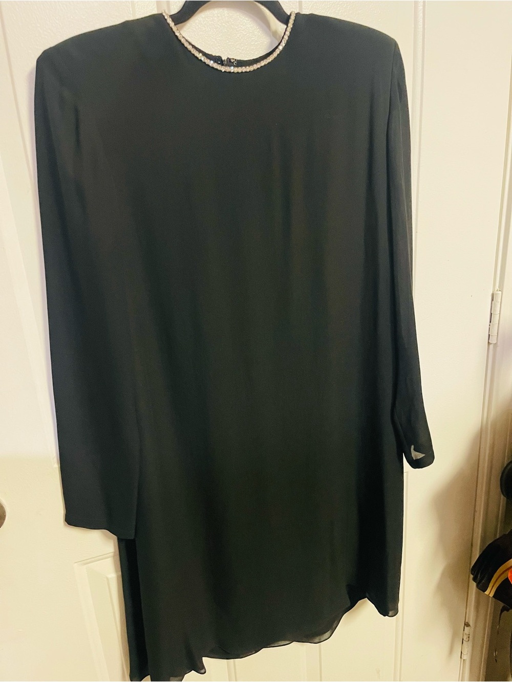 Vintage Linda Allard by Ellen Tracy black silk  cubic Neckline Shift Dress s| 8